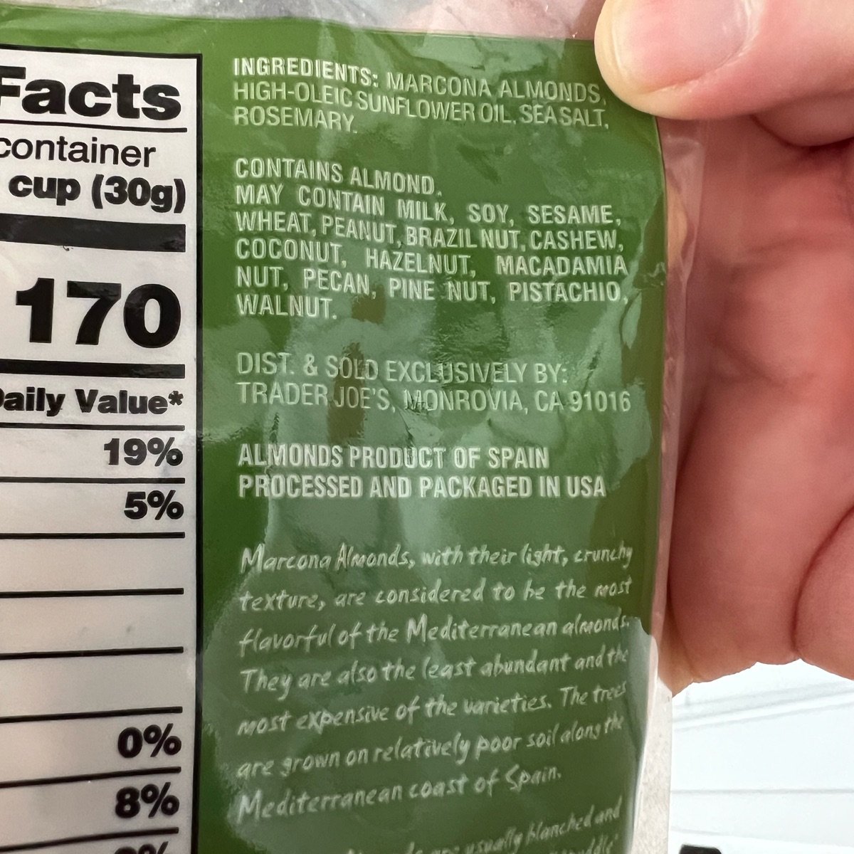 Trader Joe's Marcona Almonds with Rosemary Reviews abillion