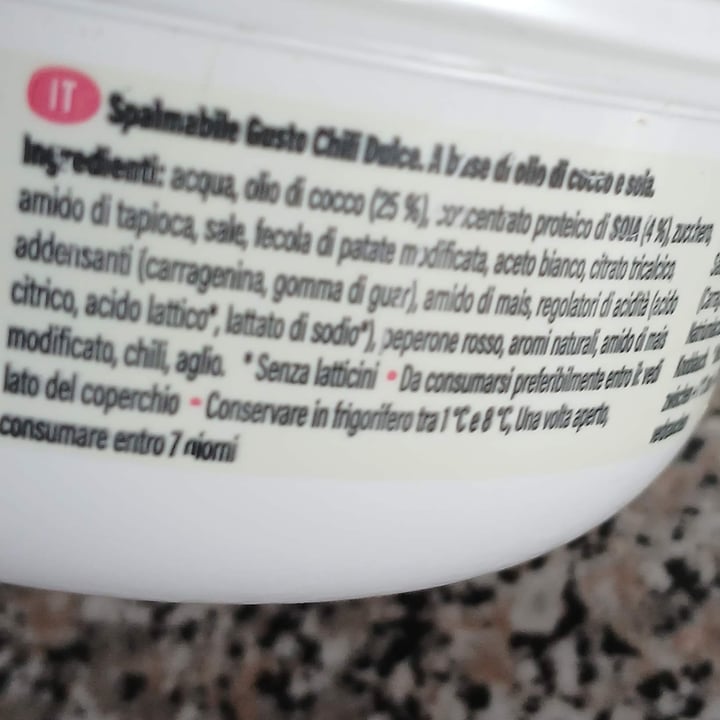 photo of Vegan Island Sweet Chilli Spread shared by @robertaboschi on  12 Sep 2025 - review