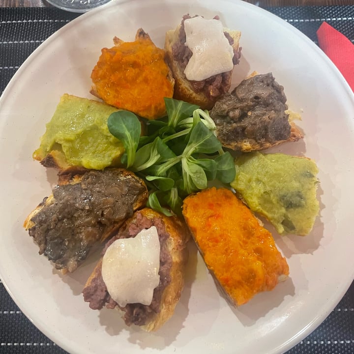 photo of Ristorante Osteria Ciriera fantasia Di Bruschette shared by @veronical on  21 Mar 2024 - review