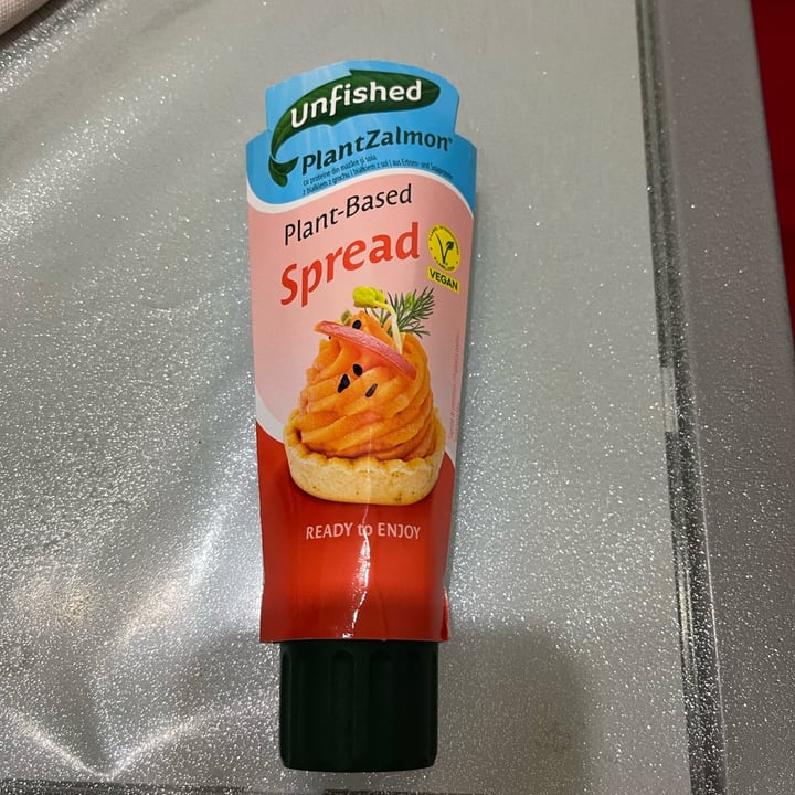 photo of Unfished Spread- Plant Based Salmon shared by @danixelle on  27 Dec 2024 - review