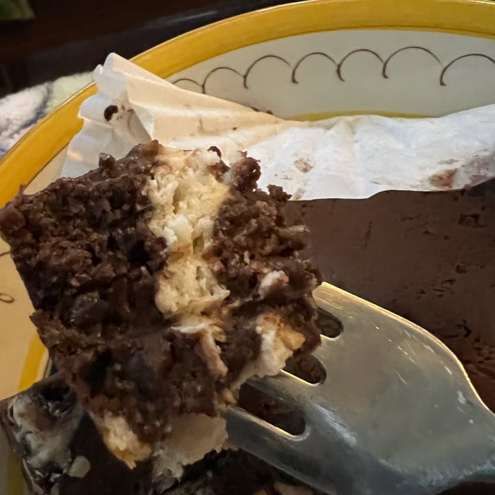 photo of Papa Ganache Manasquan brookie brownie shared by @allycat38 on  01 Apr 2024 - review