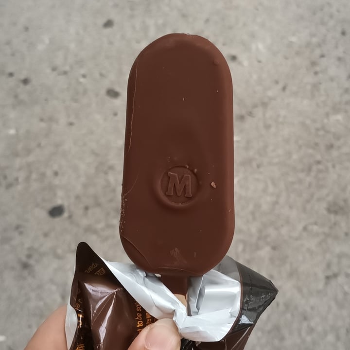 photo of Magnum Dairy Free Sea Salt Caramel shared by @bbilge on  17 May 2024 - review