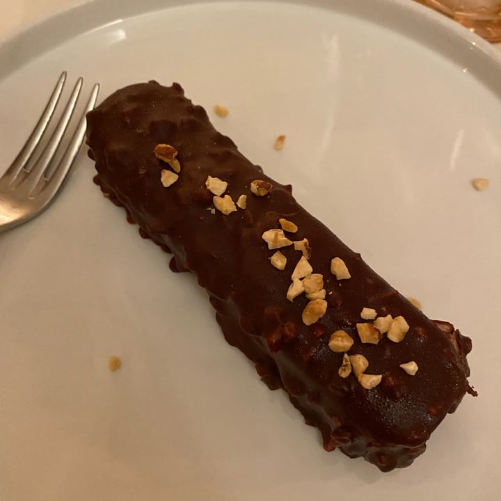 photo of Nativa Ristorante Rocher al cioccolato con cuore al caramello salato shared by @elisssssss on  22 Oct 2023 - review