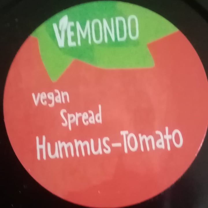 photo of Vemondo vegan spread hummus tomato shared by @valeveg75 on  06 Jan 2024 - review
