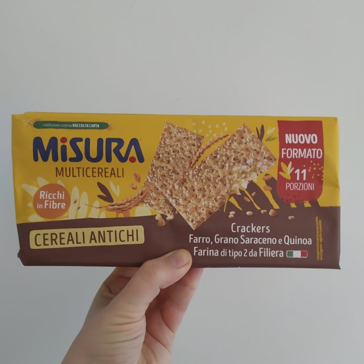 photo of Misura crackers farro, grano saraceno, quinoa shared by @deliaveg on  27 Jan 2024 - review