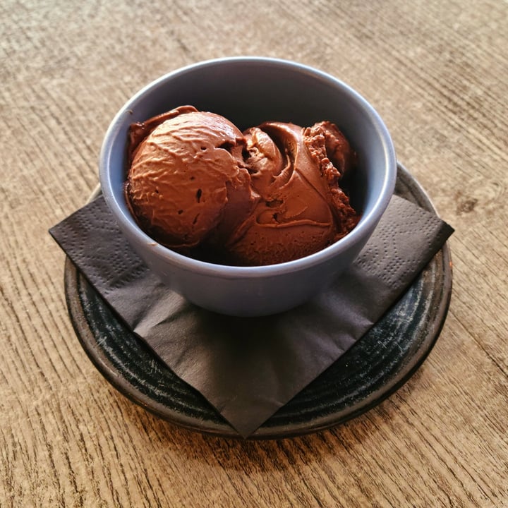 photo of Wheat Penny Oven and Bar Vegan Chocolate Ice Cream shared by @agreene428 on  20 Apr 2024 - review