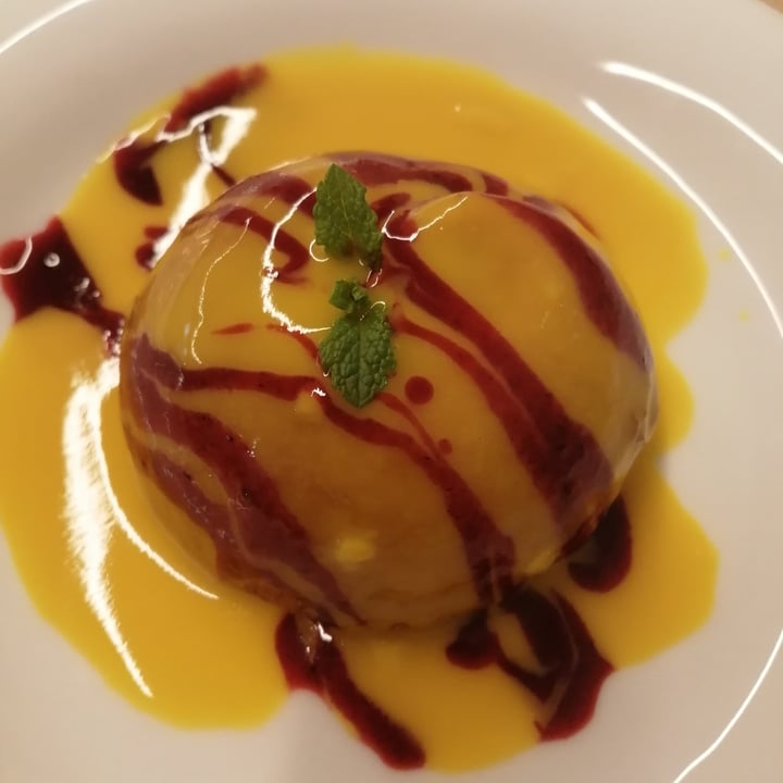 photo of TABERNA KM. 0 tarta de manzana shared by @crisamberes on  09 Nov 2023 - review