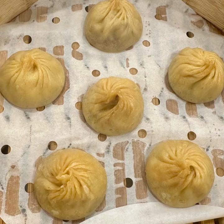 photo of Crystal Jade La Mian Xiao Long Bao Steamed Impossible Bah Kut Teh Xiao Long Bao shared by @aditik90 on  31 Jan 2024 - review