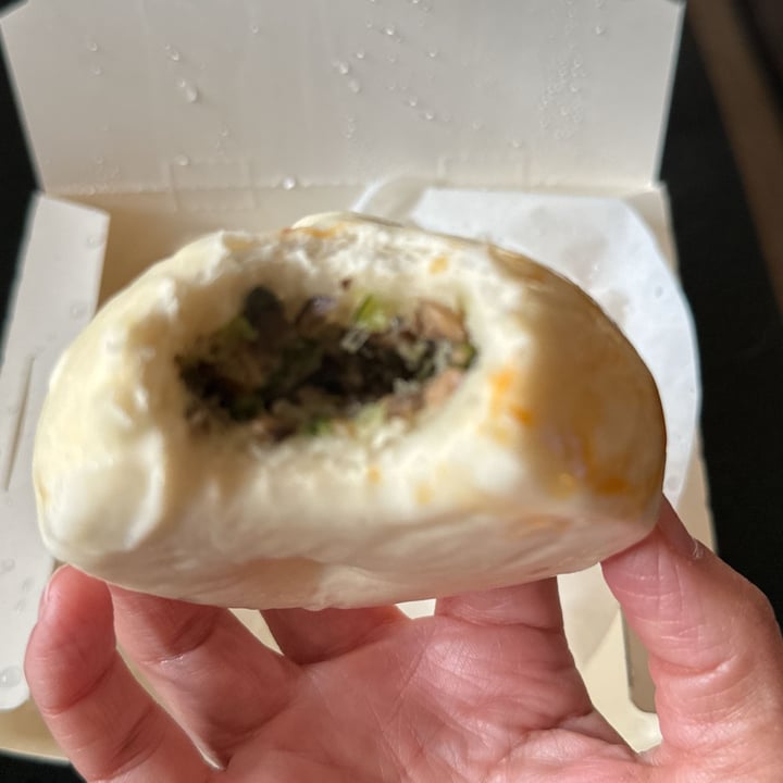 photo of Din Tai Fung University Village Vegan Buns shared by @yumi on  24 Mar 2024 - review