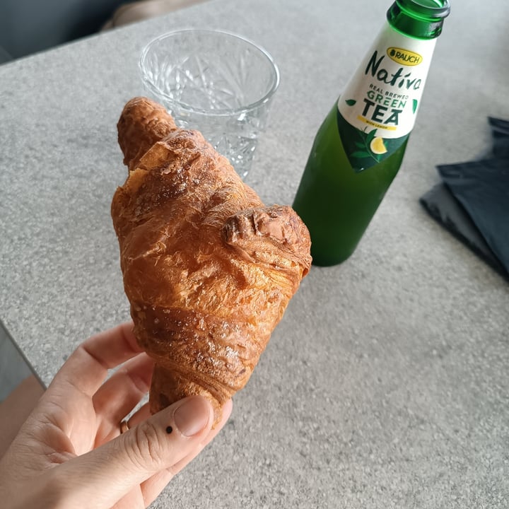 photo of B8 Bar & Snack brioche shared by @elyyveg on  17 Aug 2024 - review