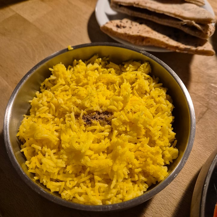 photo of Roum Cafe Saffron rice shared by @ishara- on  03 Oct 2025 - review