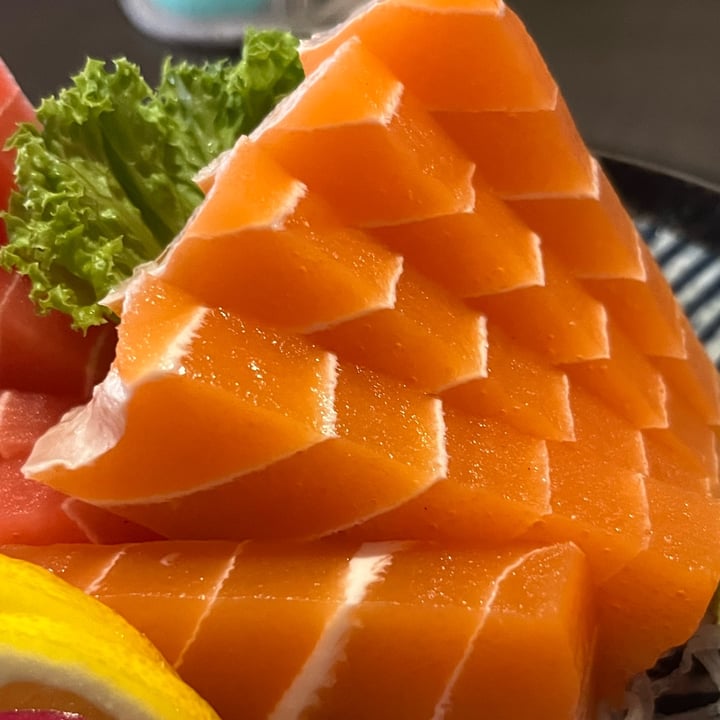 photo of Herbivore Salmon Sashimi shared by @soy-orbison on  23 Nov 2022 - review