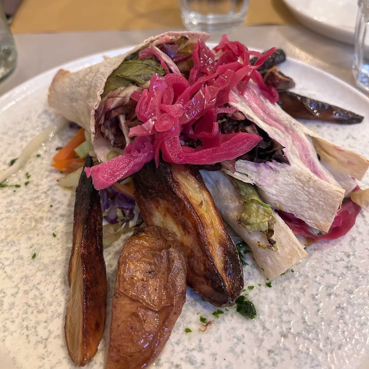 photo of Verde Pistacchio Wrap planted kebab shared by @carlottaferrero on  30 Jan 2025 - review