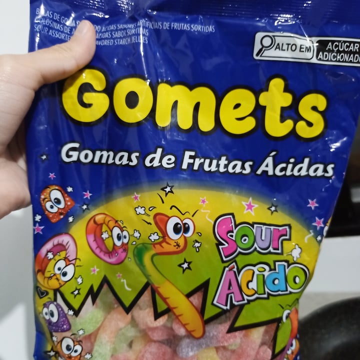 photo of Dori GOMETS SOUR WORMS  shared by @chuusavethebees on  01 Jun 2024 - review