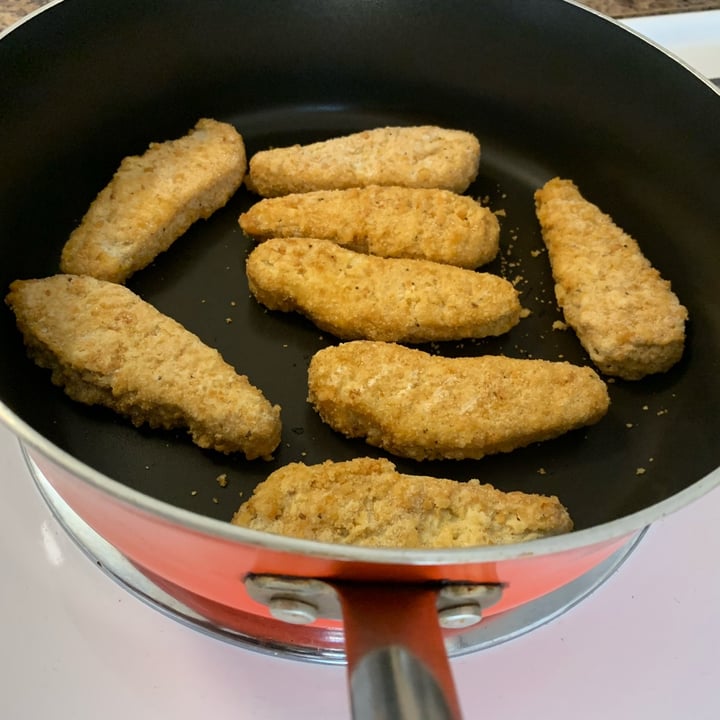 photo of Beyond Meat Beyond Chicken Plant-Based Breaded Tenders shared by @louisg on  14 Oct 2023 - review