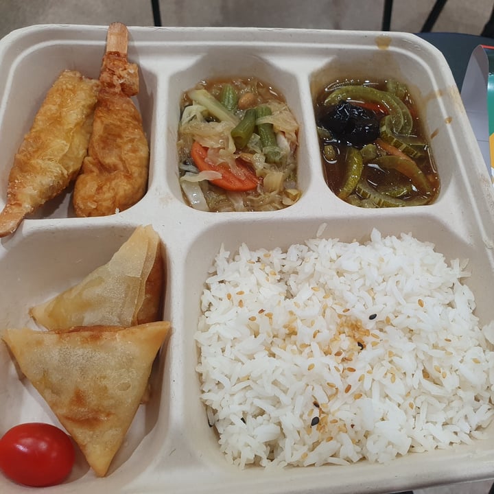 photo of Bellygood Caterer Vegetarian Bento shared by @mushroomtarian on  20 Dec 2024 - review