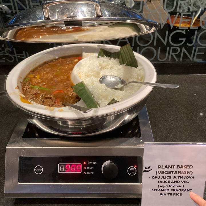 photo of Holiday Inn Express Singapore Katong Japanese plant based slice meat with fragrant white rice shared by @todo-rocky on  25 Mar 2024 - review