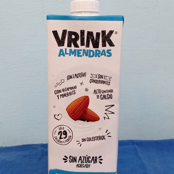 photo of Vrink Leche de Almendras Sin Azucar Agregada shared by @malalafontan on  17 Aug 2023 - review