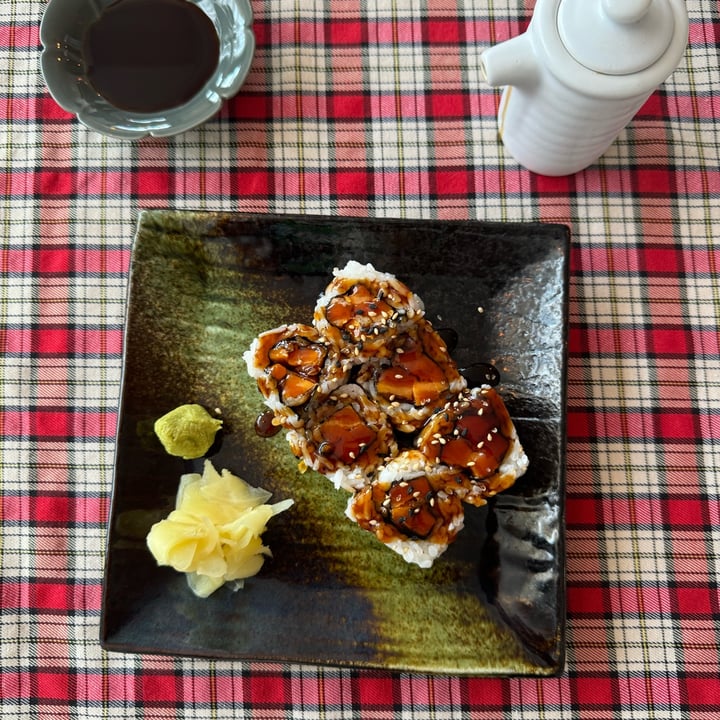 photo of Vegan Plate Sweet Potato Roll shared by @convicti0n on  11 Aug 2024 - review