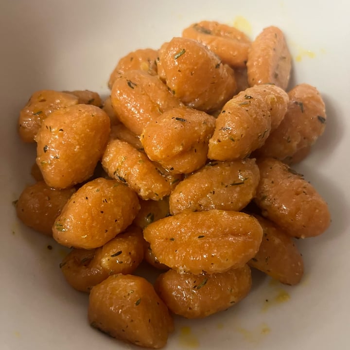 photo of Lidl Vegan Gnocchi With Tomato shared by @miekeatsvegan on  18 Jan 2024 - review