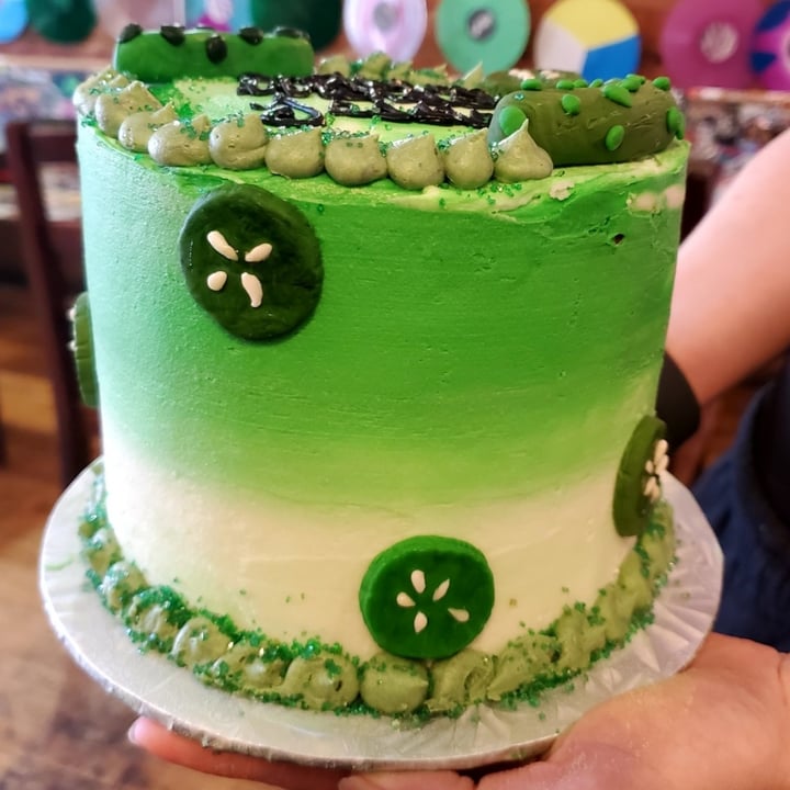 photo of The Hearty Hooligan Lemon Coconut 6" Cake (Special Order) shared by @whatacuriousnotion on  25 Mar 2025 - review