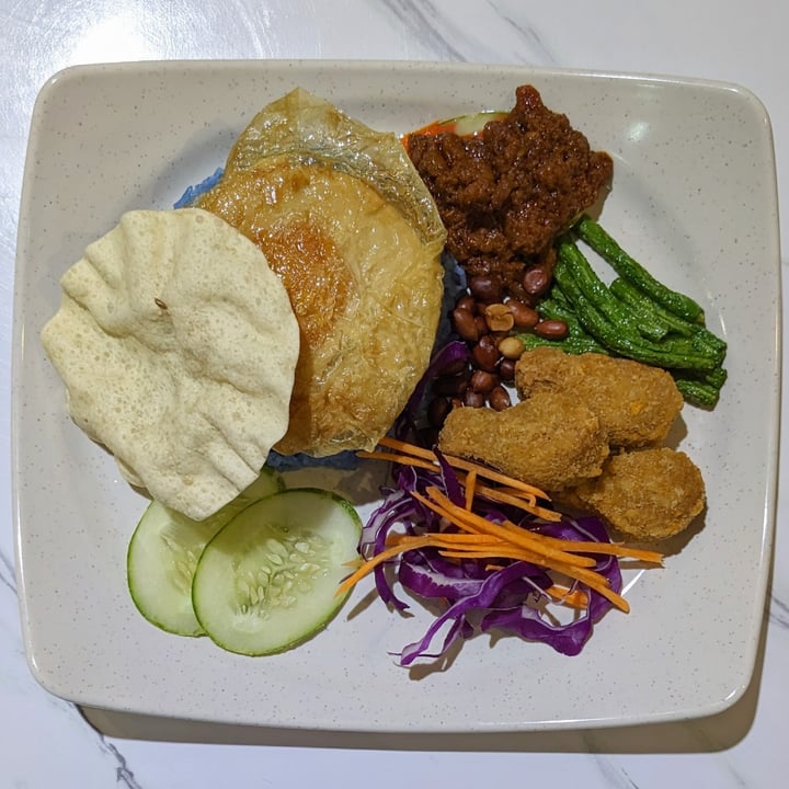 photo of 5Green Blossom Vegan Nasi Lemak shared by @xinru-t on  14 Apr 2024 - review