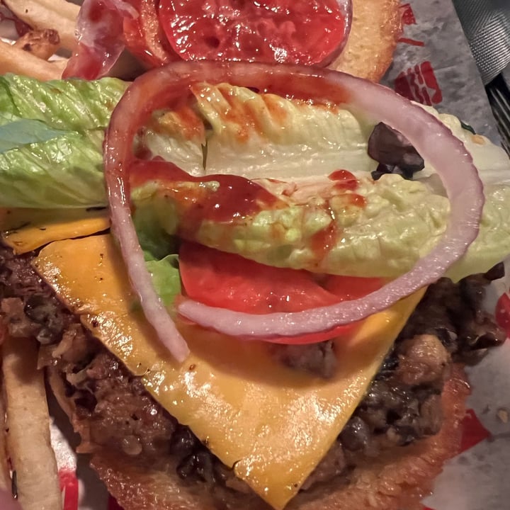 photo of Burgatory custom creations - vegan veggie burger shared by @myblissfuljourney on  13 Sep 2025 - review