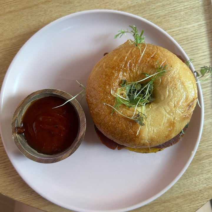 photo of LaGula By The Hungry Tapir Sunny Days Bagel shared by @tiascaz on  23 Feb 2024 - review
