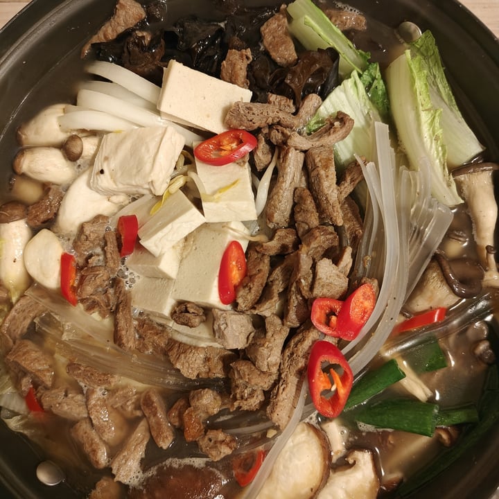 photo of Lan's Kitchen Korean Hot Pot With Mushrooms, Kelp, Bokchoy, Glassy Noodles shared by @tara-tripathy on  16 Oct 2023 - review