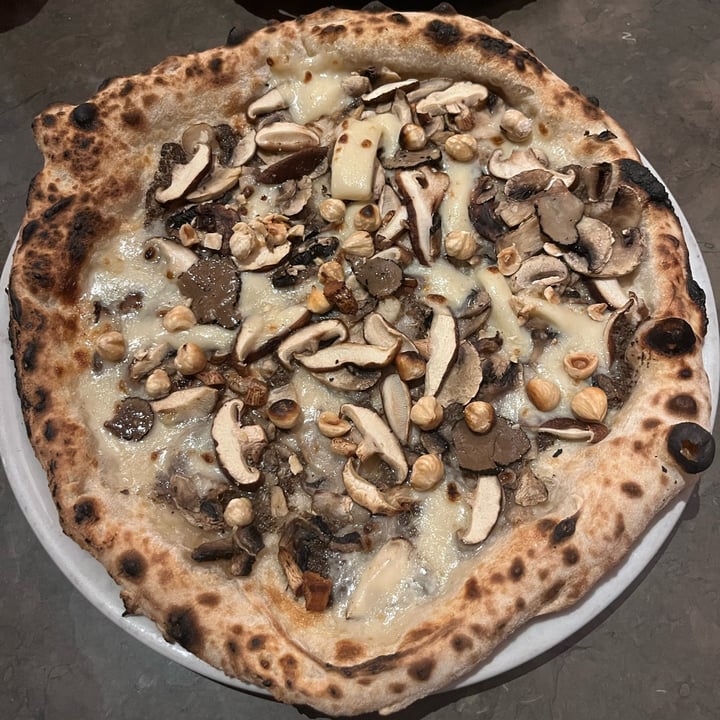 photo of Can Pizza Universitat Vaya Vegan shared by @shal13 on  07 Nov 2023 - review