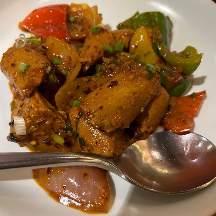 photo of Pumpkin Tales Vegan Sausage and Peppers shared by @veganniran on  12 Apr 2024 - review