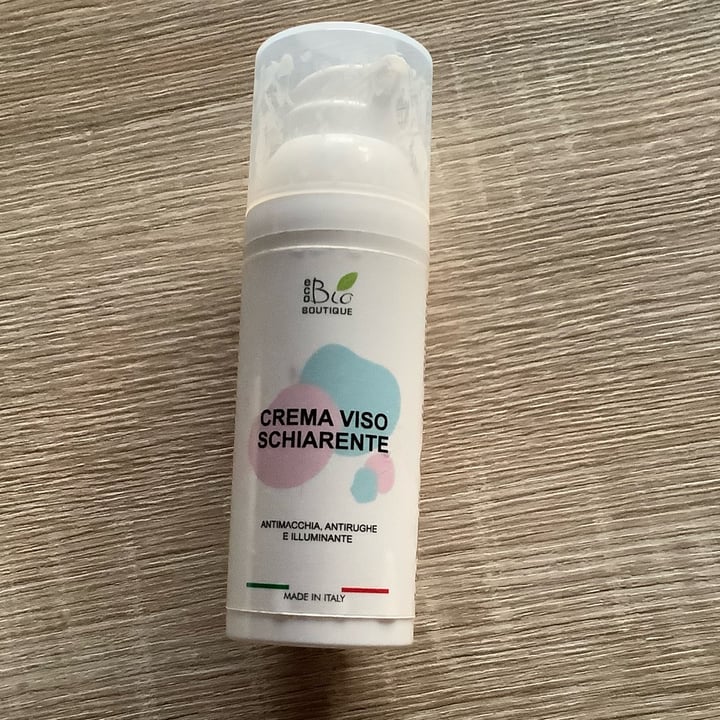 photo of Eco bio boutique Crema Viso Schiarente shared by @adele91m on  13 Mar 2025 - review