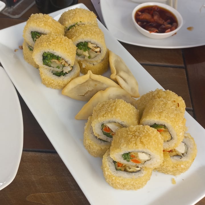 photo of Alaska Sushi Fusion Tabla Caliente Vegan shared by @agustin1925 on  13 Feb 2025 - review