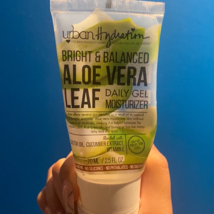 photo of Urban hydration Bright & Balanced Aloe Vera Leaf Daily Gel Moisturizer shared by @awnuh on  15 Mar 2024 - review