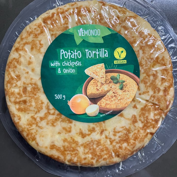 photo of Vemondo Vegan tortilla with chickpeas and onion shared by @anto- on  13 Jan 2025 - review