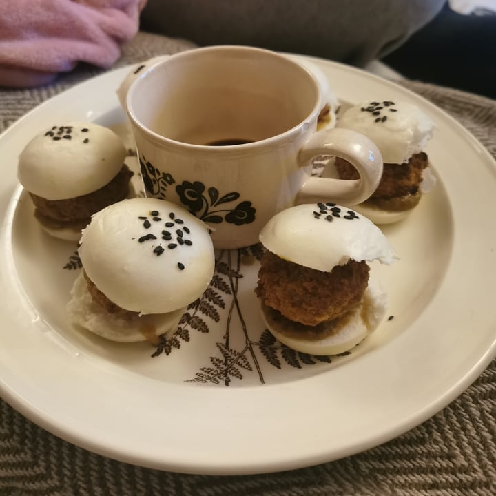 photo of Tesco Plant Chef Mini Katsu Bao shared by @lauraelizmcguire on  09 Dec 2023 - review