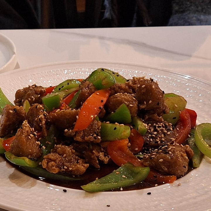 photo of Tenon Vegan Sushi Sweet and Sour Tofu shared by @woodduck on  06 Dec 2024 - review