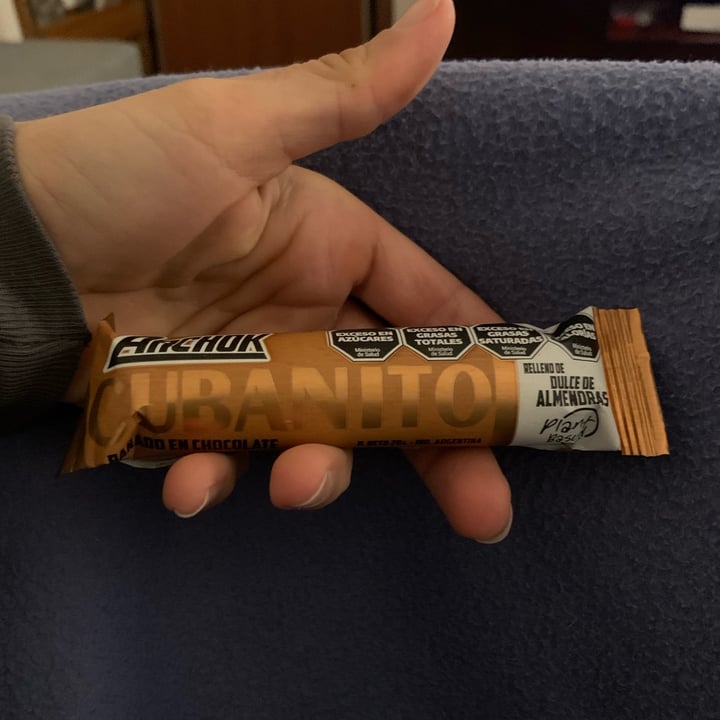 photo of ARCHOK Cubanito De Chocolate Relleno De Dulce De Almendras shared by @sechague on  26 Aug 2025 - review