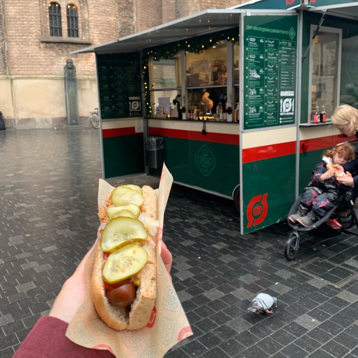 photo of Hanegal Roasted vegan hotdog shared by @signorinaluciana on  31 Dec 2023 - review
