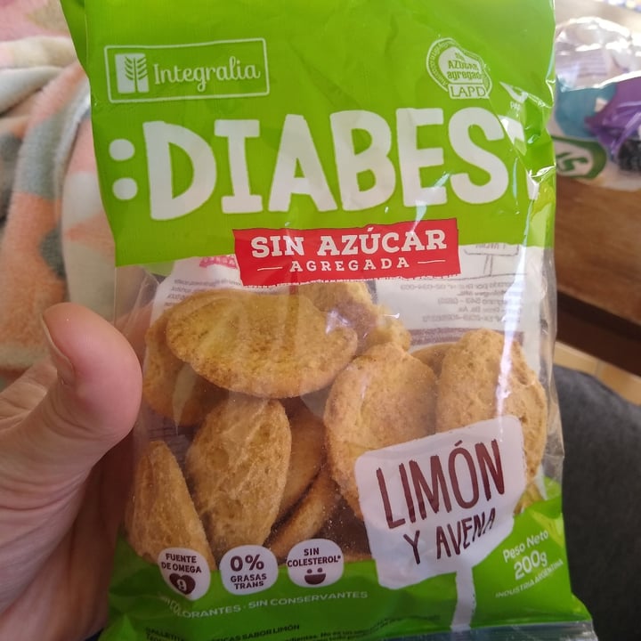 photo of Diabest Galletitas sabor Limón y Avena sin Azucar shared by @silviov on  08 Sep 2023 - review