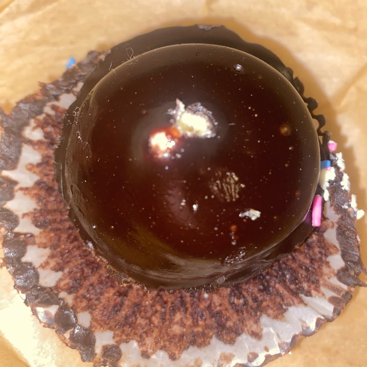 photo of Super Baked Chocolate Puff Cupcake shared by @janscaz on  28 Mar 2024 - review