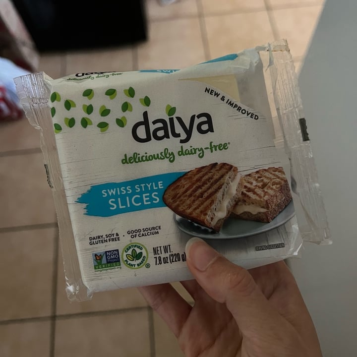 photo of Daiya Swiss Style Slices shared by @aubreyj27 on  11 Apr 2024 - review