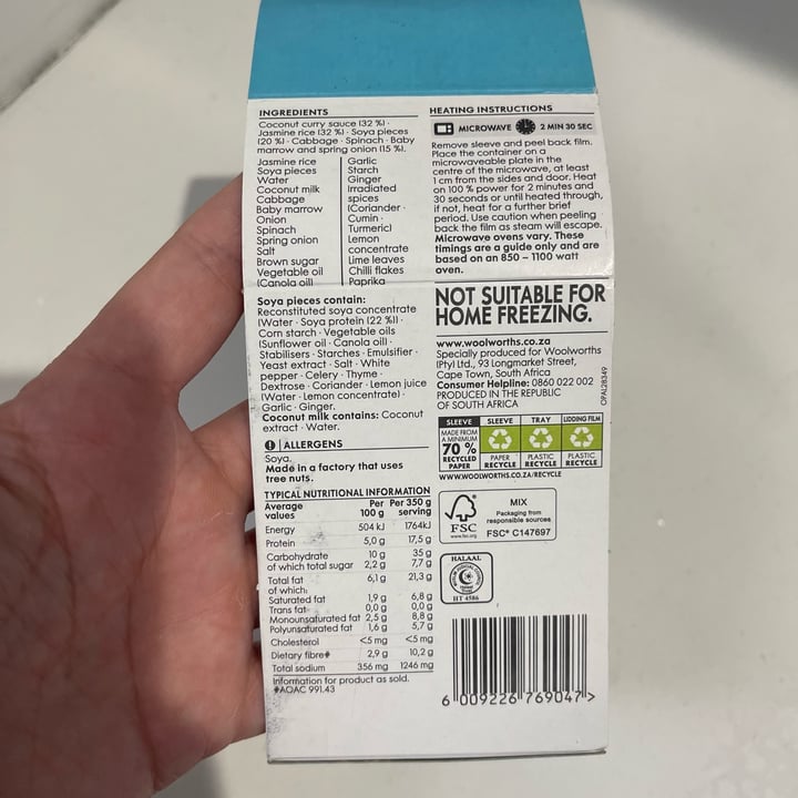 photo of Woolworths Food Plantlove Yellow Coconut Curry shared by @jeanne-marie on  15 Mar 2024 - review
