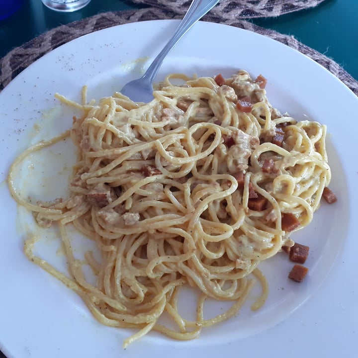 photo of Veganda spaghetti alla carbonaia shared by @queenmary on  14 May 2024 - review