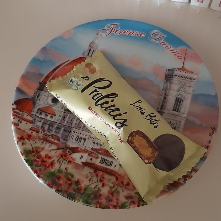 photo of Lini's Bites Pralinis Salted Peanut Butter shared by @cillafiore on  20 Sep 2025 - review