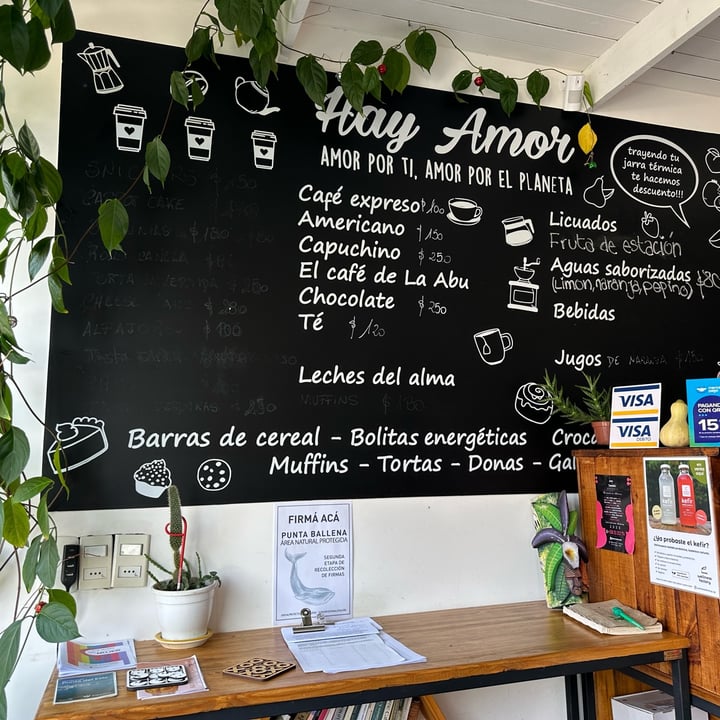 photo of Hay Amor Papas shared by @oscartorres10 on  26 Mar 2024 - review