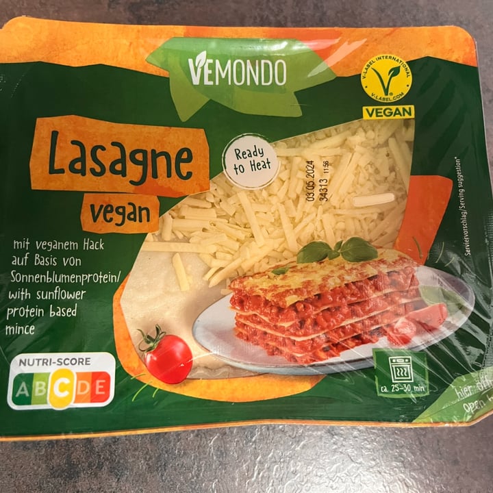 photo of Vemondo Vegan Lasagna shared by @wonderjo on  01 May 2024 - review