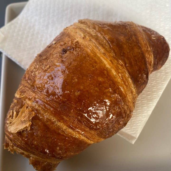 photo of Methiu's cafè brioche vegana shared by @liciaines on  18 Apr 2024 - review