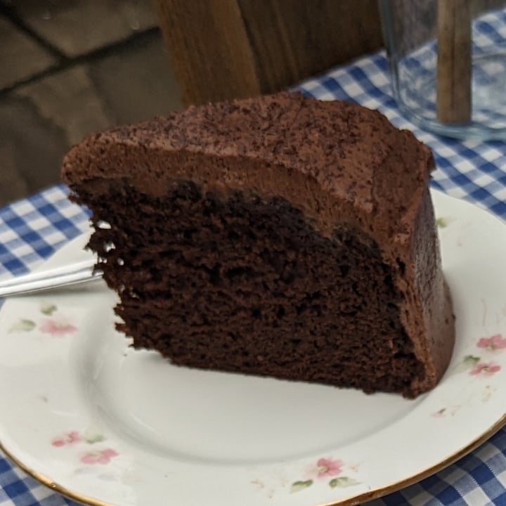 photo of Muffins Galore chocolate cake shared by @benzole on  16 Mar 2024 - review