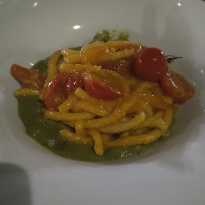 photo of Locanda Casariccio Pici al pomodoro su crema di piselli shared by @ciabi on  21 Aug 2023 - review